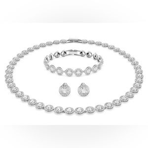 Swarovski Angelic Set!✨